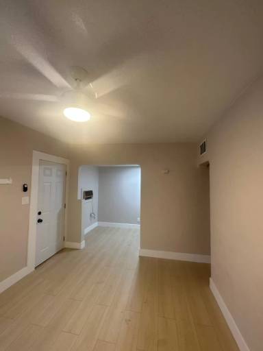 Main picture of 1301 Santa Fe Dr