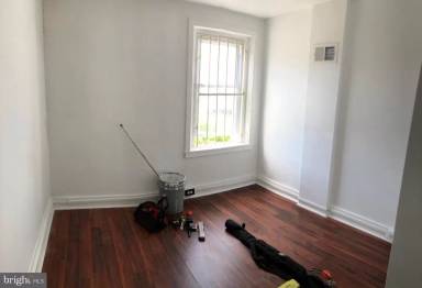 Main picture of 2940 D St