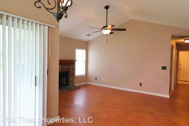 Main picture of 3247 Middleburry Ln