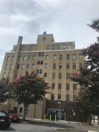 Main picture of 30 Franklin St