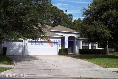 Main picture of 284 Pinestraw Cir
