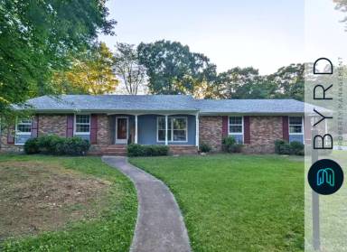 Main picture of 1530 Featherstone Dr