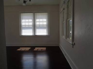 Main picture of 950 Capitol St NE