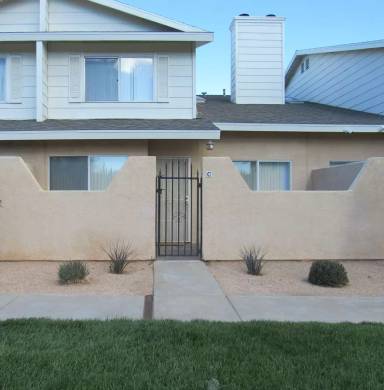 Main picture of 39225 10th St W