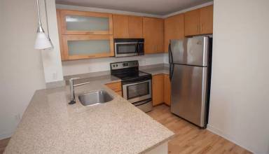 Main picture of 242 E Water St
