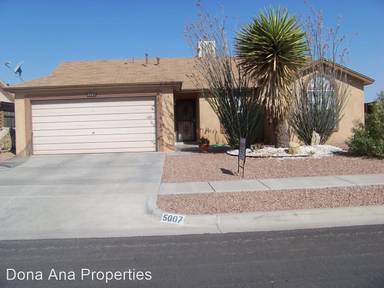 Main picture of 5007 Emerald St