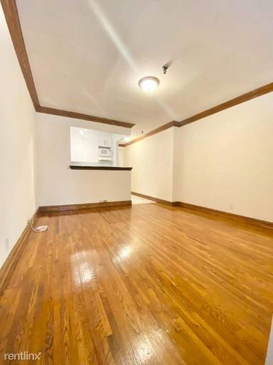 Main picture of 1570 1st Avenue Apartments