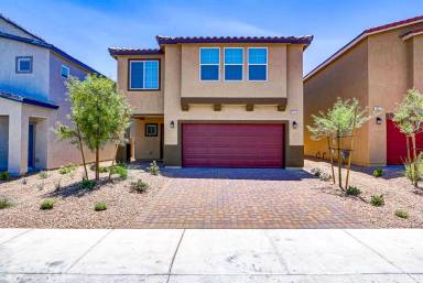 Main picture of 7489 Blue Lotus Ave