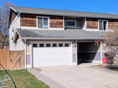 Main picture of 1306 6th Ave W