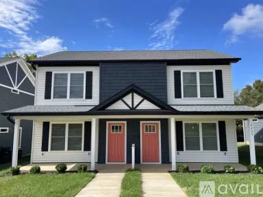 Main picture of 2225 Kenwood Blvd SE