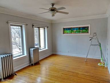 Main picture of 3018 W Palmer Blvd