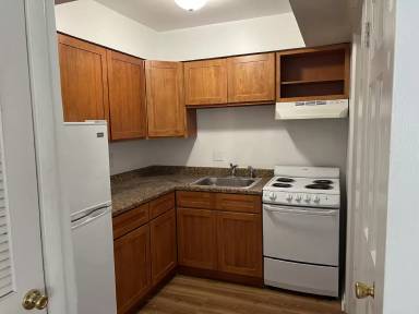 Main picture of 1817 Douglas Ave