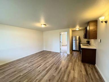 Main picture of 3015 N Highland St