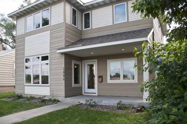 Main picture of 1098 11th Ave SE