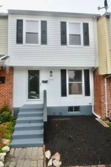 Main picture of 14 Waltham St