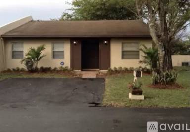 Main picture of 12247 SW 116th Ln