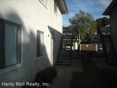 Main picture of 2630 Victoria Ave