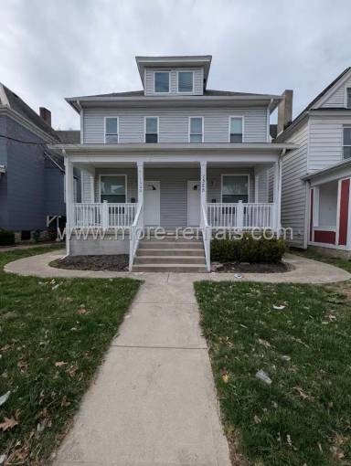 Main picture of 1523 Summit St