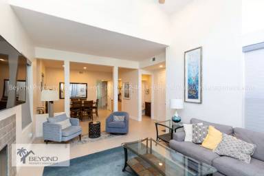 Main picture of 1463 Chalcedony St