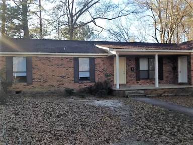 Main picture of 423 Lakeview Ave