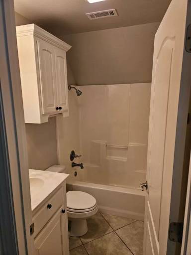 Main picture of 3857 W Edgewater Dr