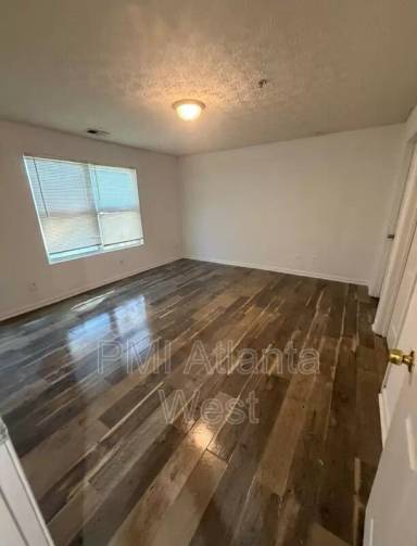 Main picture of 7203 Waldrop Pl
