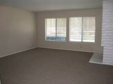 Main picture of 1024 Rolling Hills Dr