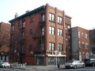 Main picture of 350 Greene Ave