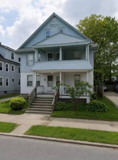 Main picture of 44 Dearborn St