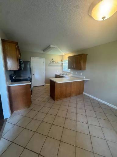 Main picture of 509 S Whippoorwill Dr