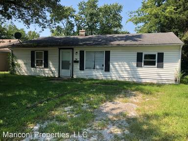 Main picture of 34 Saint Columba Dr