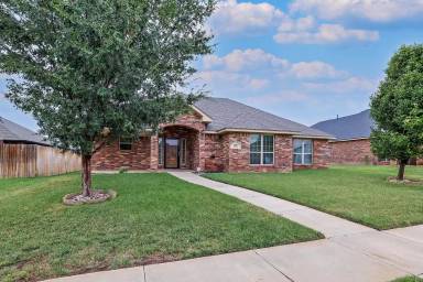 Main picture of 8108 Knoxville Dr