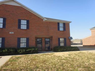 Main picture of 1202 Goldridge Dr SW