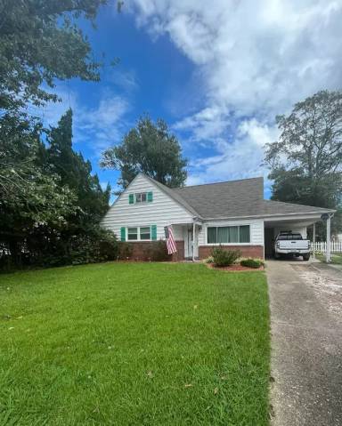 Main picture of 748 Aragona Blvd