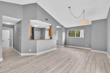 Main picture of 3473 NW 44th St