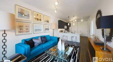 Main picture of 2232 Lawrence St