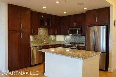 Main picture of One Park Crest