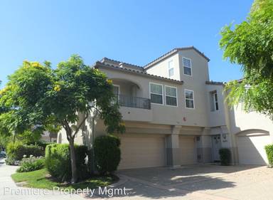 Main picture of 6469 Terraza Portico