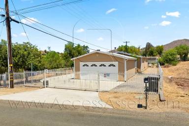 Main picture of 24380 Paseo Vivora