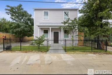 Main picture of 415 Hays St