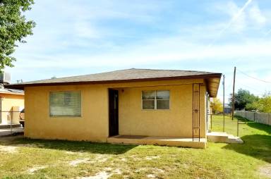 Main picture of 1216 N Avenue J
