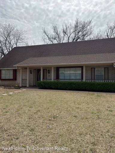 Main picture of 7518 NW Stonegate Dr