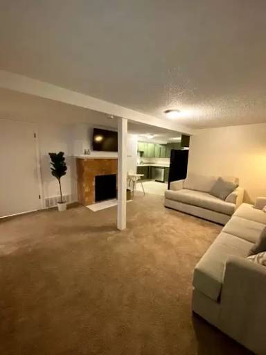 Main picture of 6032 S Lakeside Dr