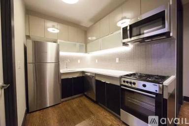 Main picture of 875 DeKalb Ave