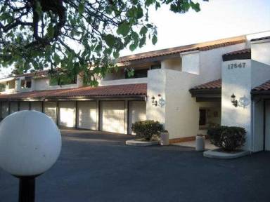 Main picture of 17647 Pomerado Rd