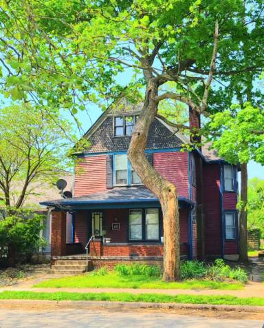 Main picture of 31 Gilbert Ave