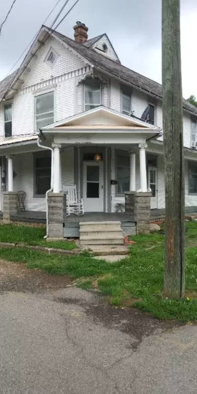 Main picture of 201 N Liberty St