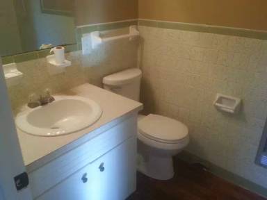 Main picture of 105 Sherry Ln