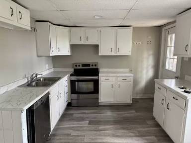 Main picture of 2503 Swamp Pike
