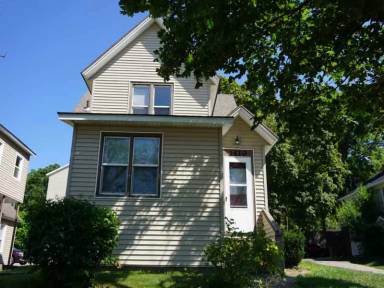 Main picture of 1426 W Michigan Ave